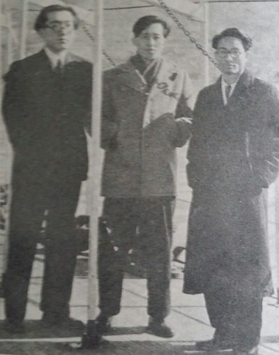 진해에서 부산으로 가는 배 위에서, 왼쪽부터 조지훈·박목월·박두진