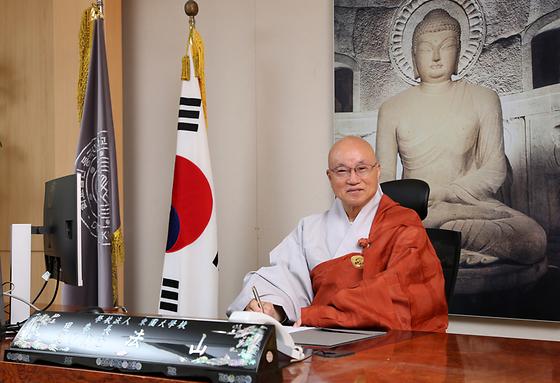 제40대 이사장 법산스님