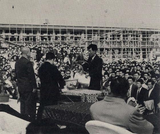 1950년대 후반 학위수여식